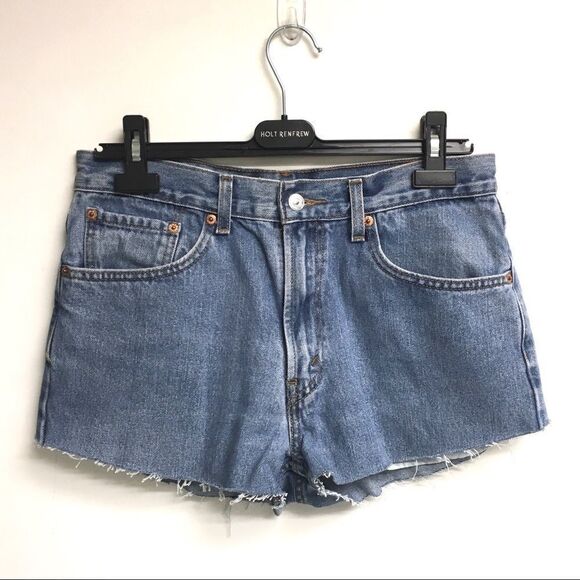 LEVI’S Vintage High Rise Denim Shorts Blue 31 - Picture 4 of 5